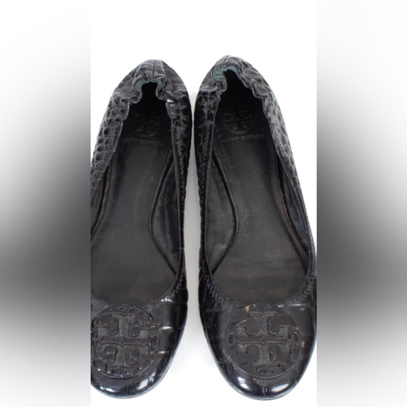 Tory Burch Reva Croc Embossed Ballet Flats - Picture 16 of 16
